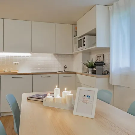 Brenva Apartment *